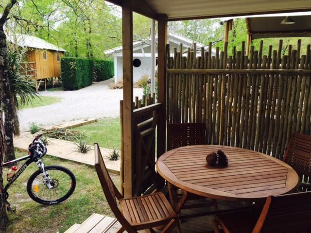 Camping Aux Couleurs Du Ferret Lège-Cap-Ferret Екстериор снимка